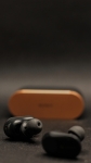 What is difference between earbuds and earpieces