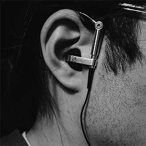 Is it safe to wear earpiece everyday?